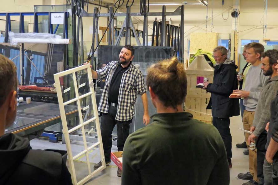 Trond_Belkasmi_underviser glassmester