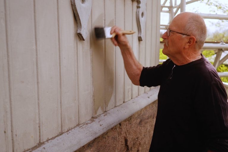 male huset med linolje